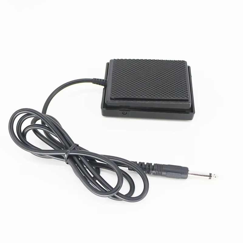 Universal TB200/Piano Sustain  - огляд і ціна Musical Instrument Synthesizer