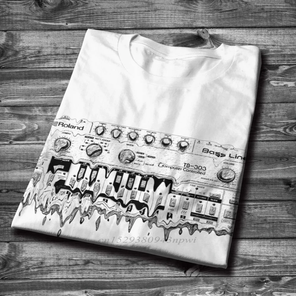 Synthesizer Roland TB 303 T Sh - огляд і ціна Musical Instrument Synthesizer